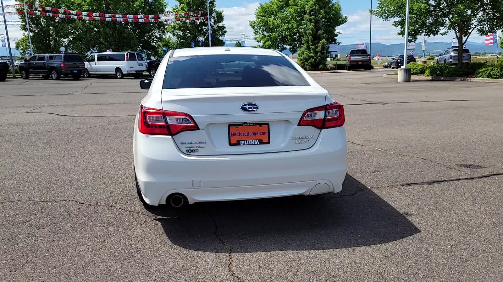 Thumbnail: 2015 Subaru Legacy - 7