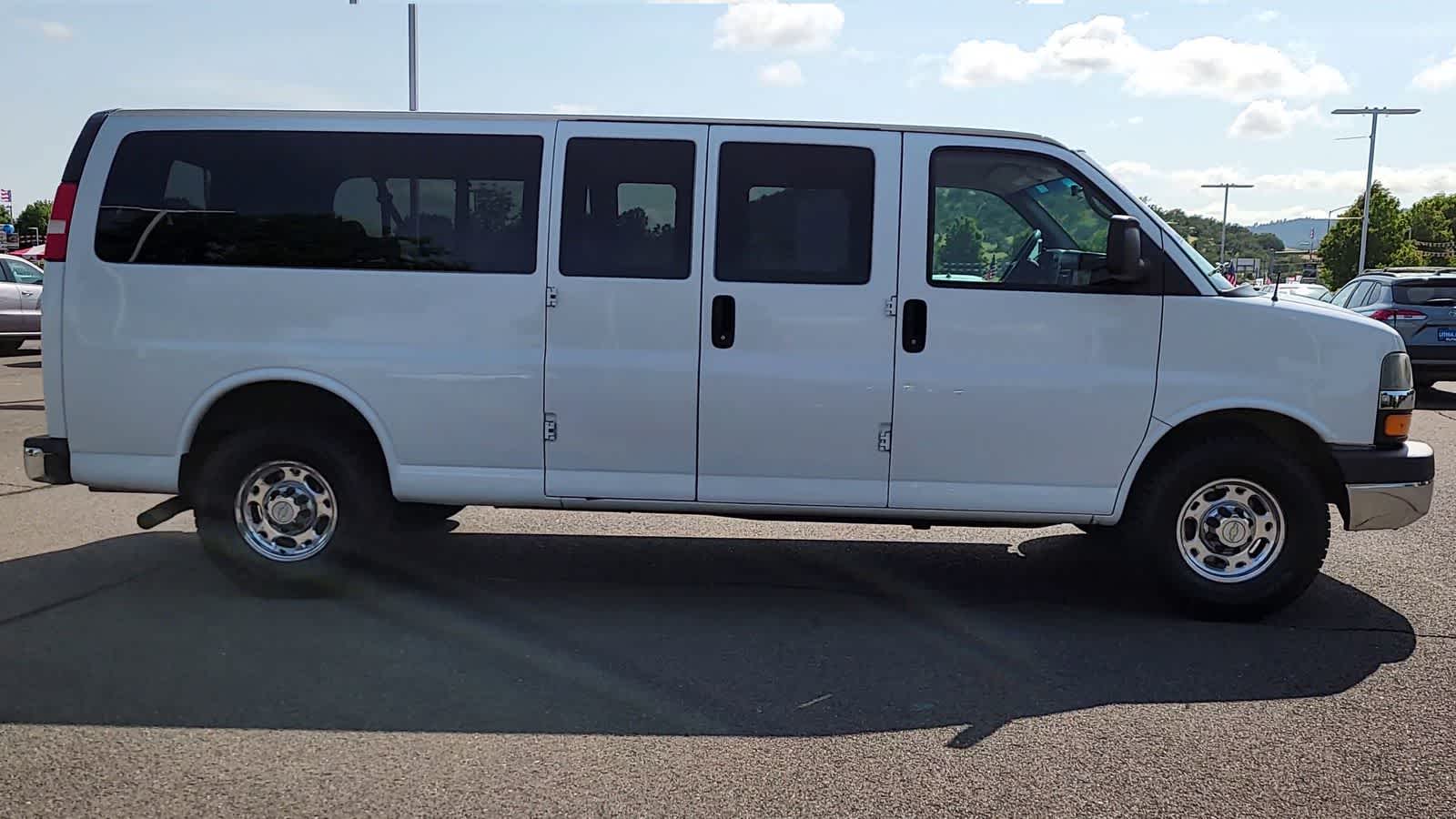 Thumbnail: 2013 Chevrolet Express - 9