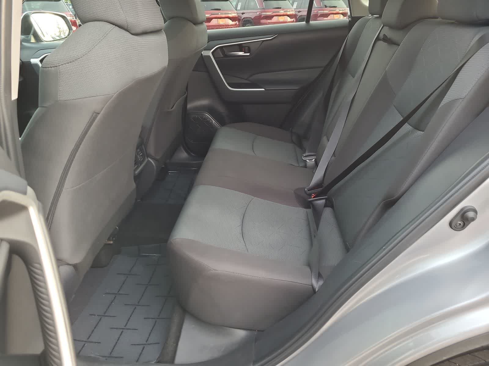 Thumbnail: 2024 Toyota RAV4 - 21