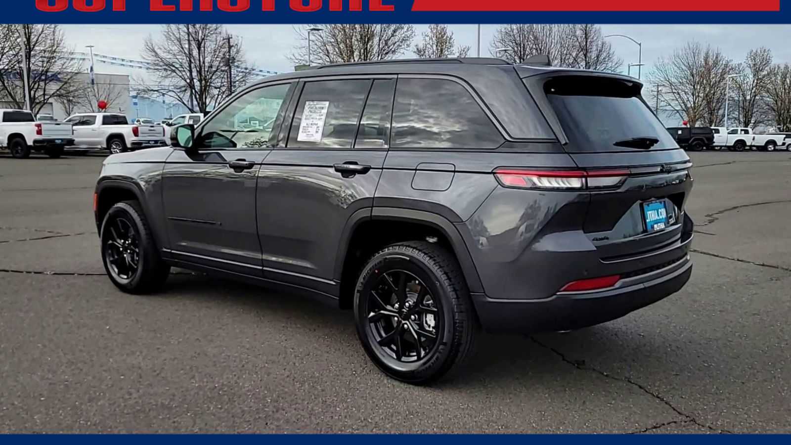 Thumbnail: 2026 Jeep Grand Cherokee - 6