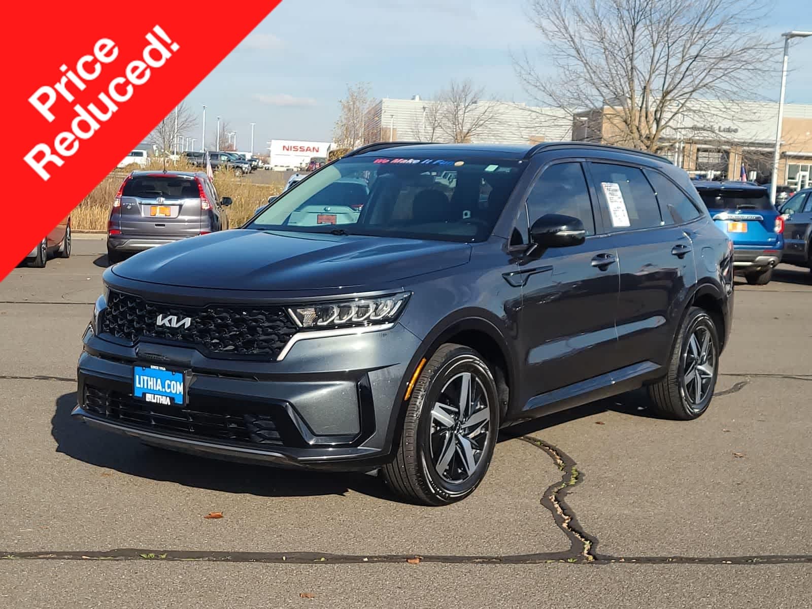 2022 Kia Sorento S's photo