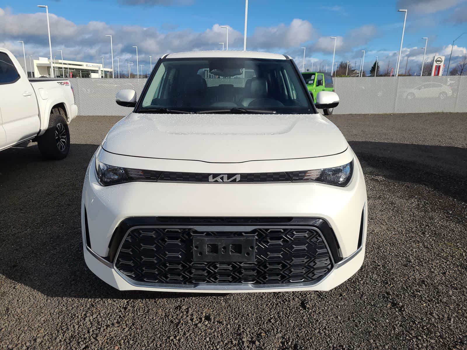 Thumbnail: 2023 Kia Soul - 5