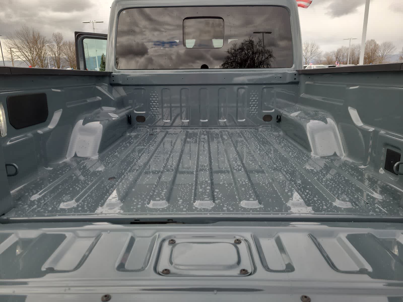 Thumbnail: 2026 Jeep Gladiator - 27