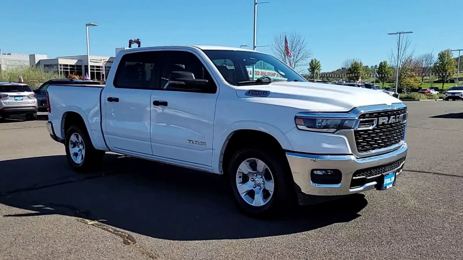 Thumbnail: 2025 RAM 1500 - 2