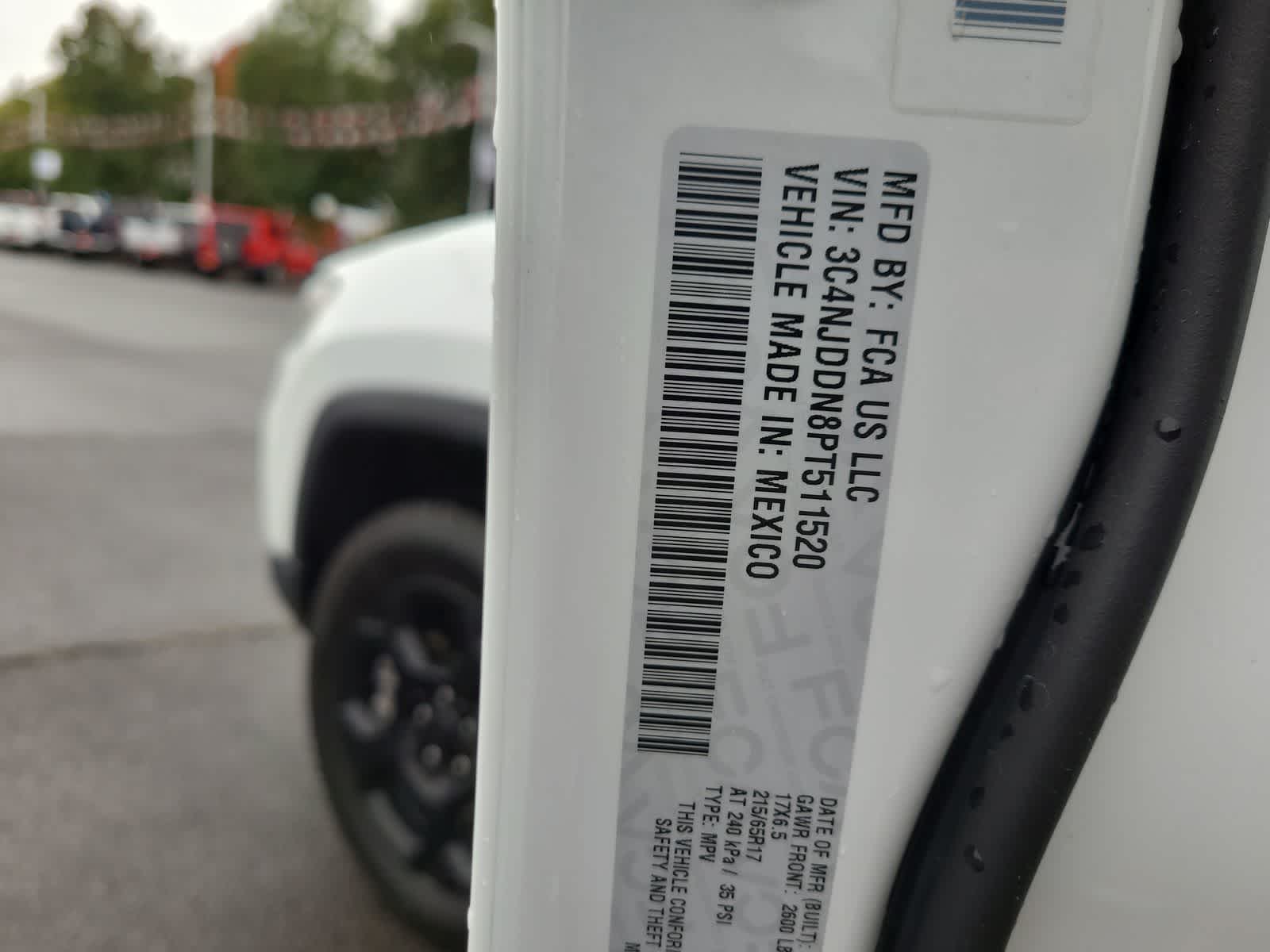 Thumbnail: 2023 Jeep Compass - 29