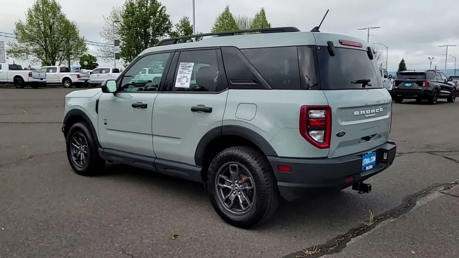 Thumbnail: 2022 Ford Bronco Sport - 6