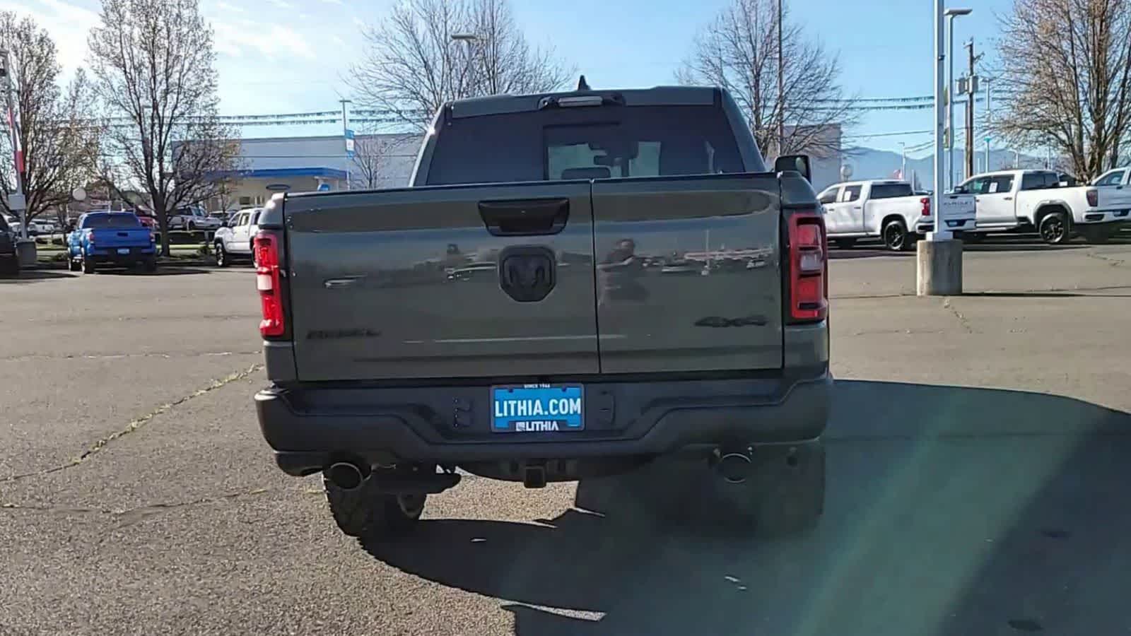 Thumbnail: 2026 RAM 1500 - 7