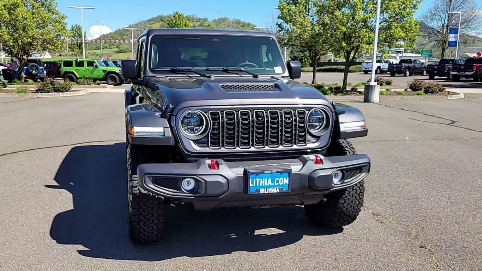 Thumbnail: 2026 Jeep Wrangler - 3