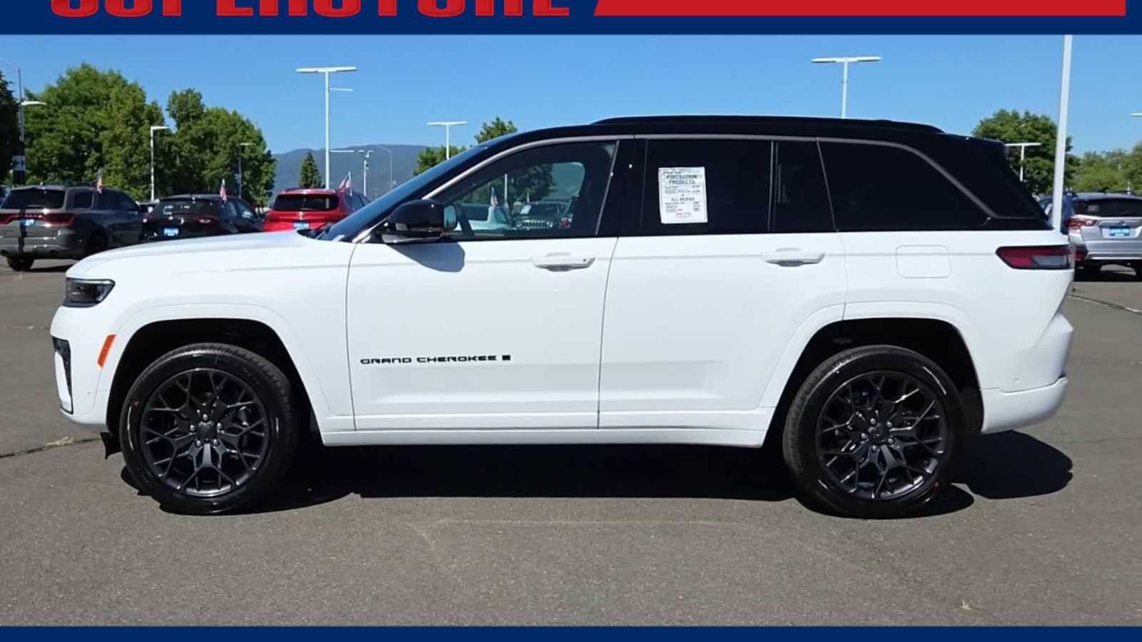 Thumbnail: 2026 Jeep Grand Cherokee - 5