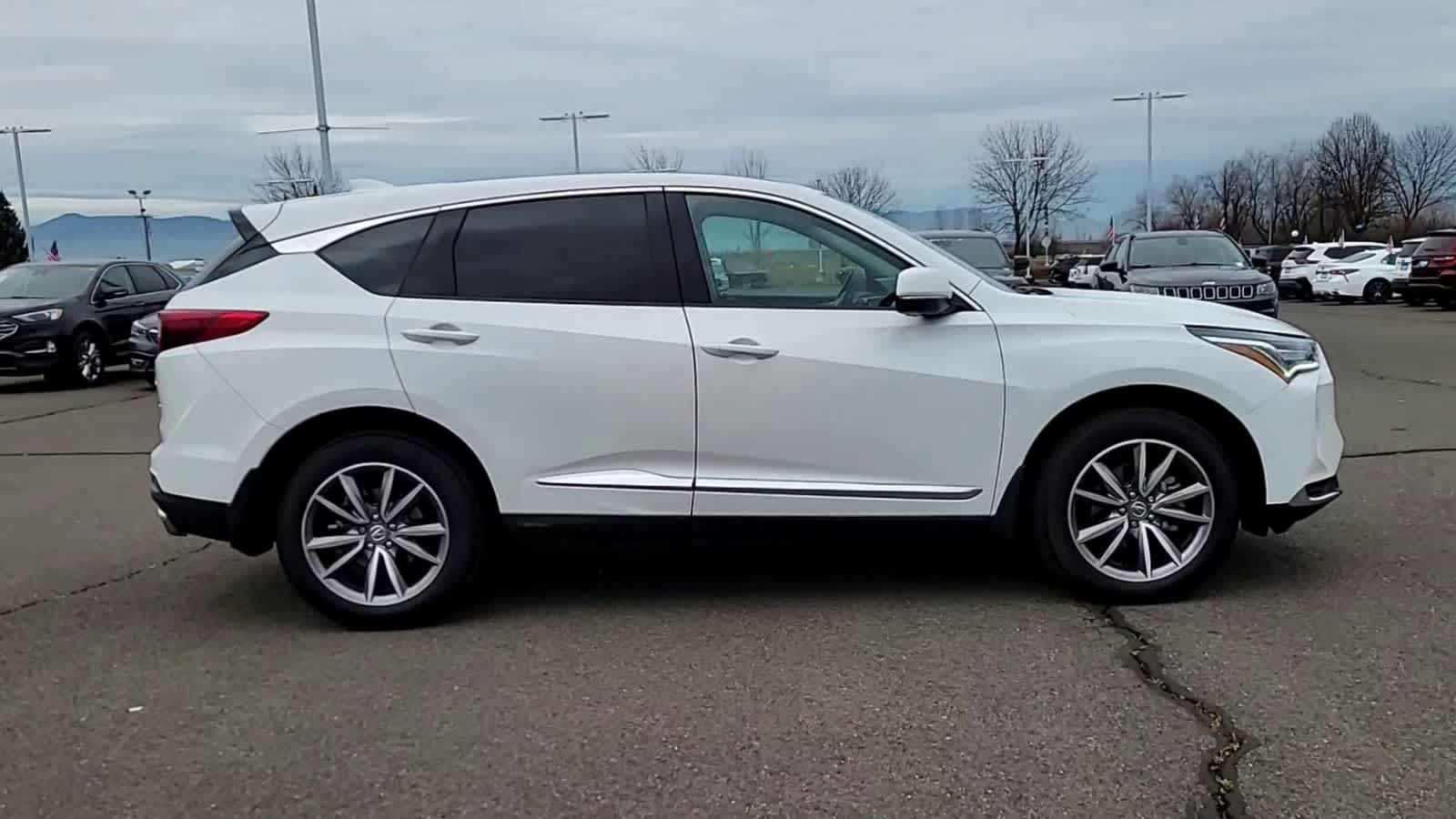 Thumbnail: 2023 Acura RDX - 9