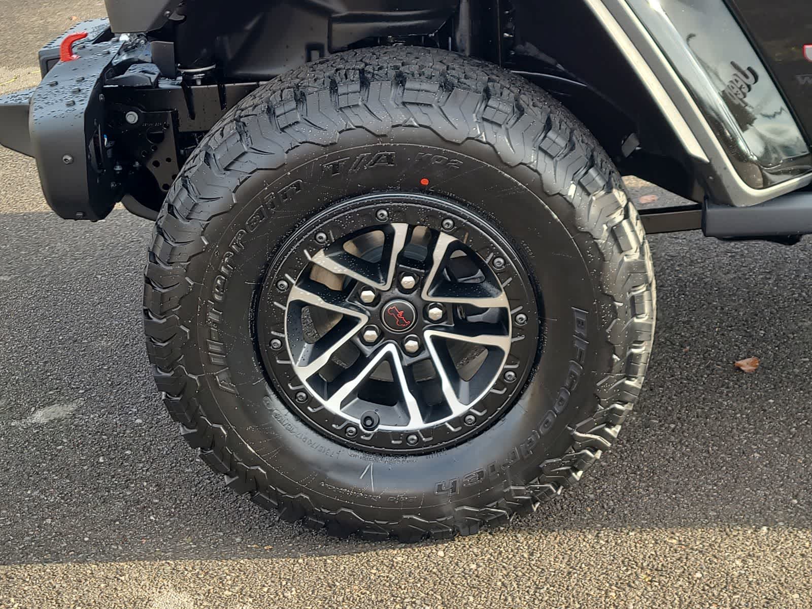 Thumbnail: 2026 Jeep Wrangler - 16