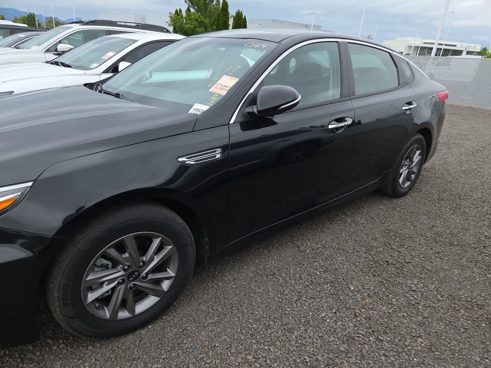 Thumbnail: 2020 Kia Optima - 2