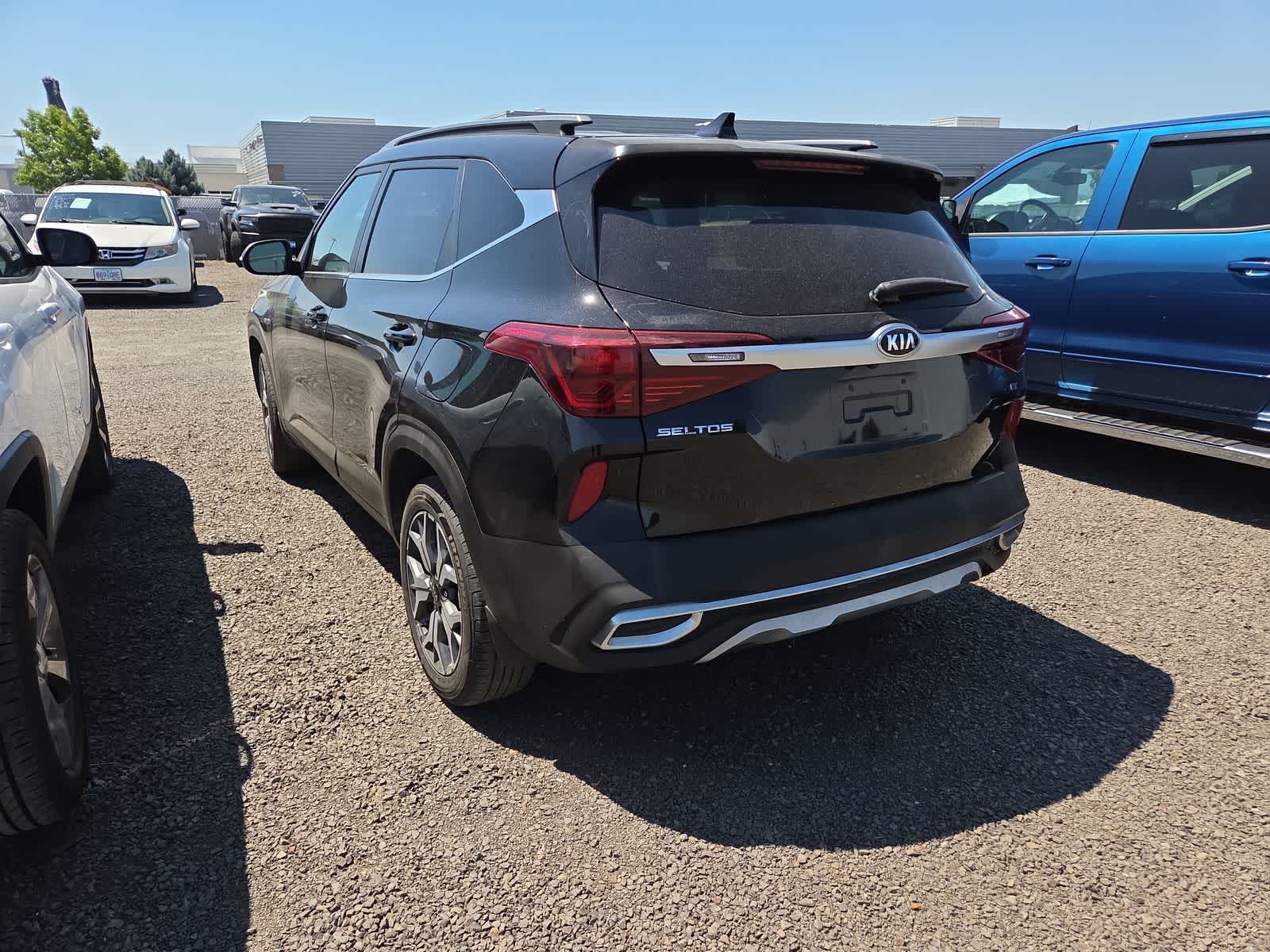 Thumbnail: 2021 Kia Seltos - 3