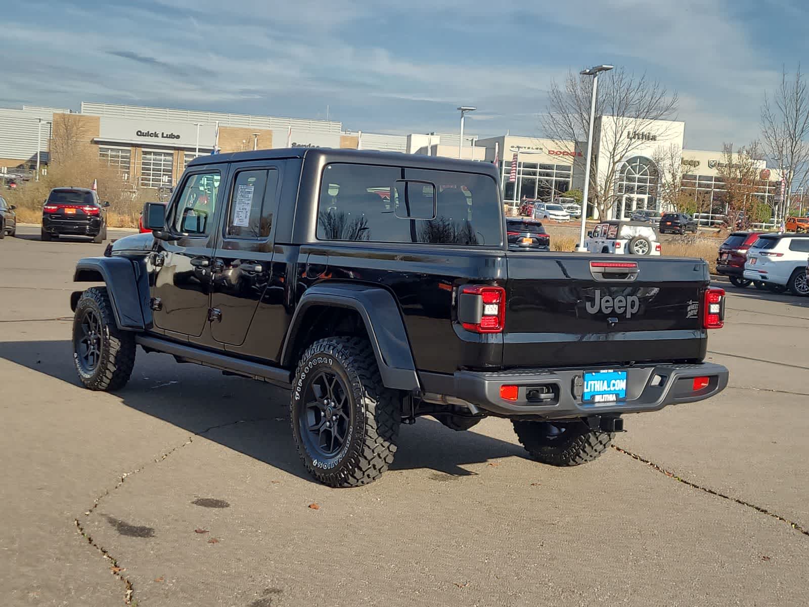 Thumbnail: 2026 Jeep Gladiator - 12