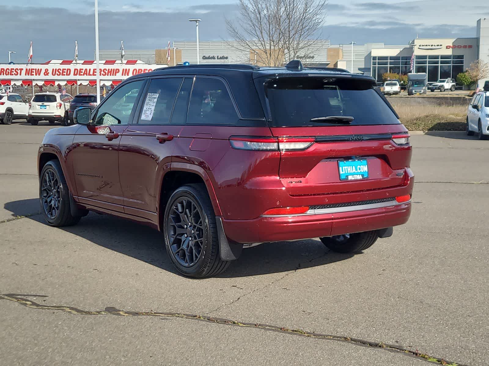 Thumbnail: 2026 Jeep Grand Cherokee - 12