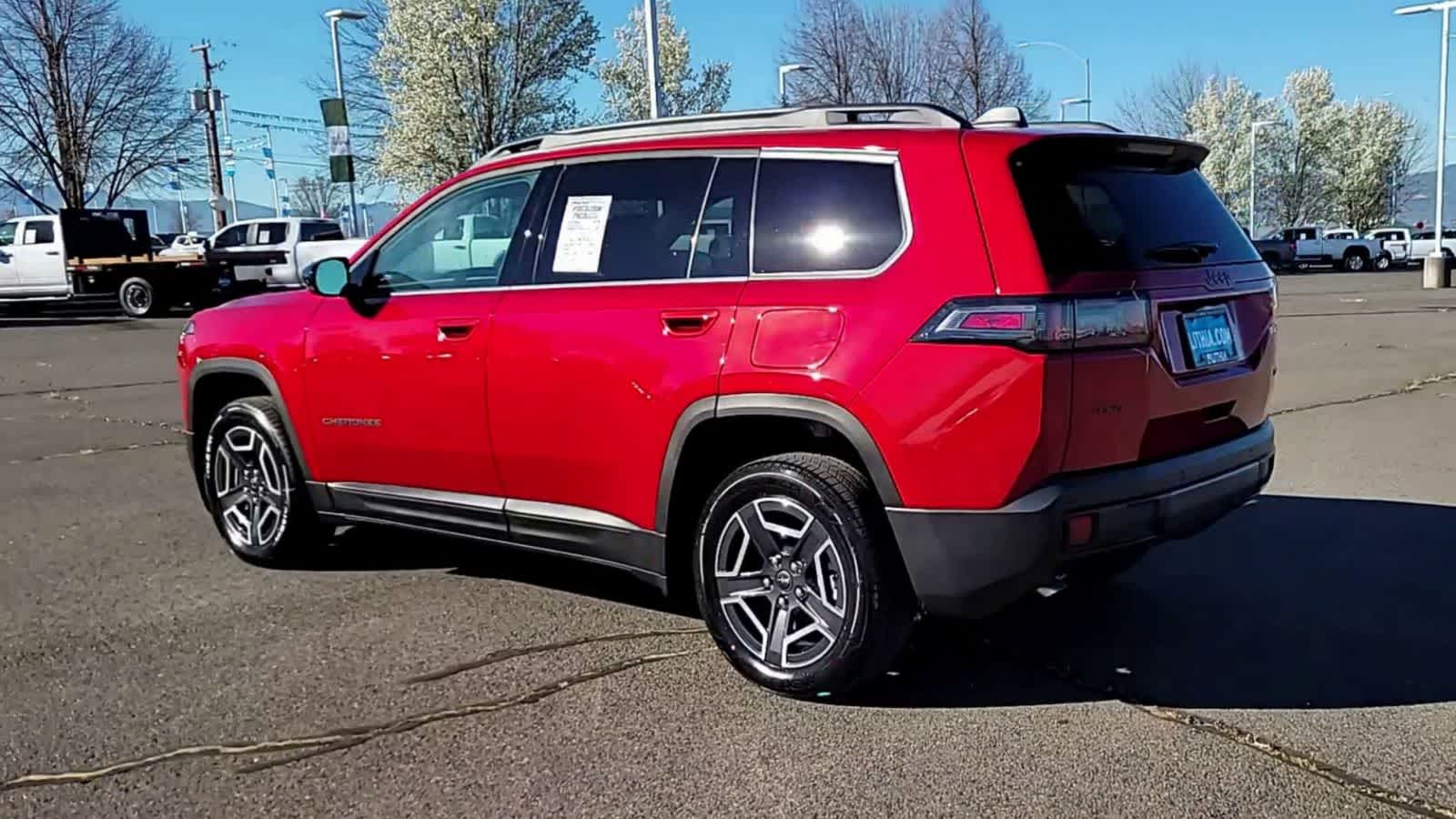 Thumbnail: 2026 Jeep Cherokee - 6