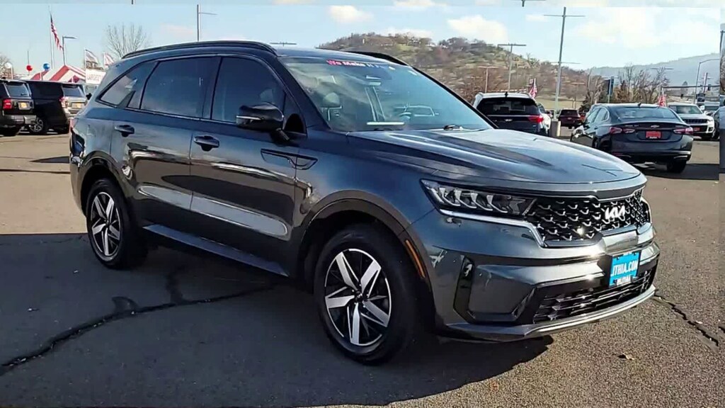Used 2022 Kia Sorento S SUV