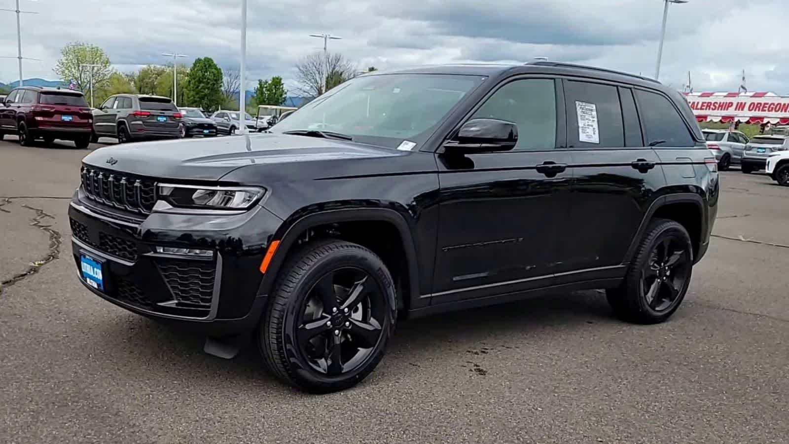 Thumbnail: 2026 Jeep Grand Cherokee - 4