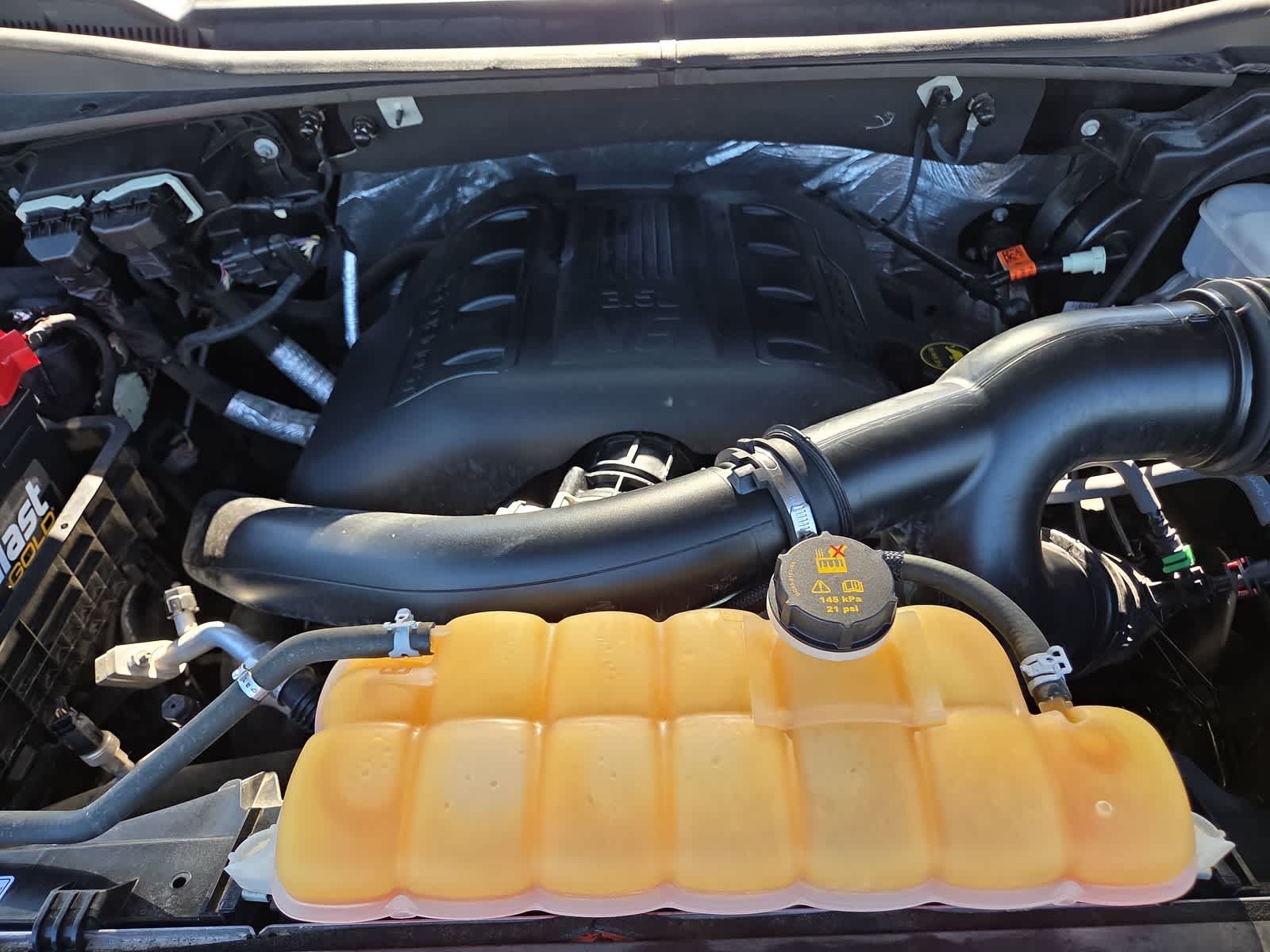 Thumbnail: 2015 Ford F-150 - 16