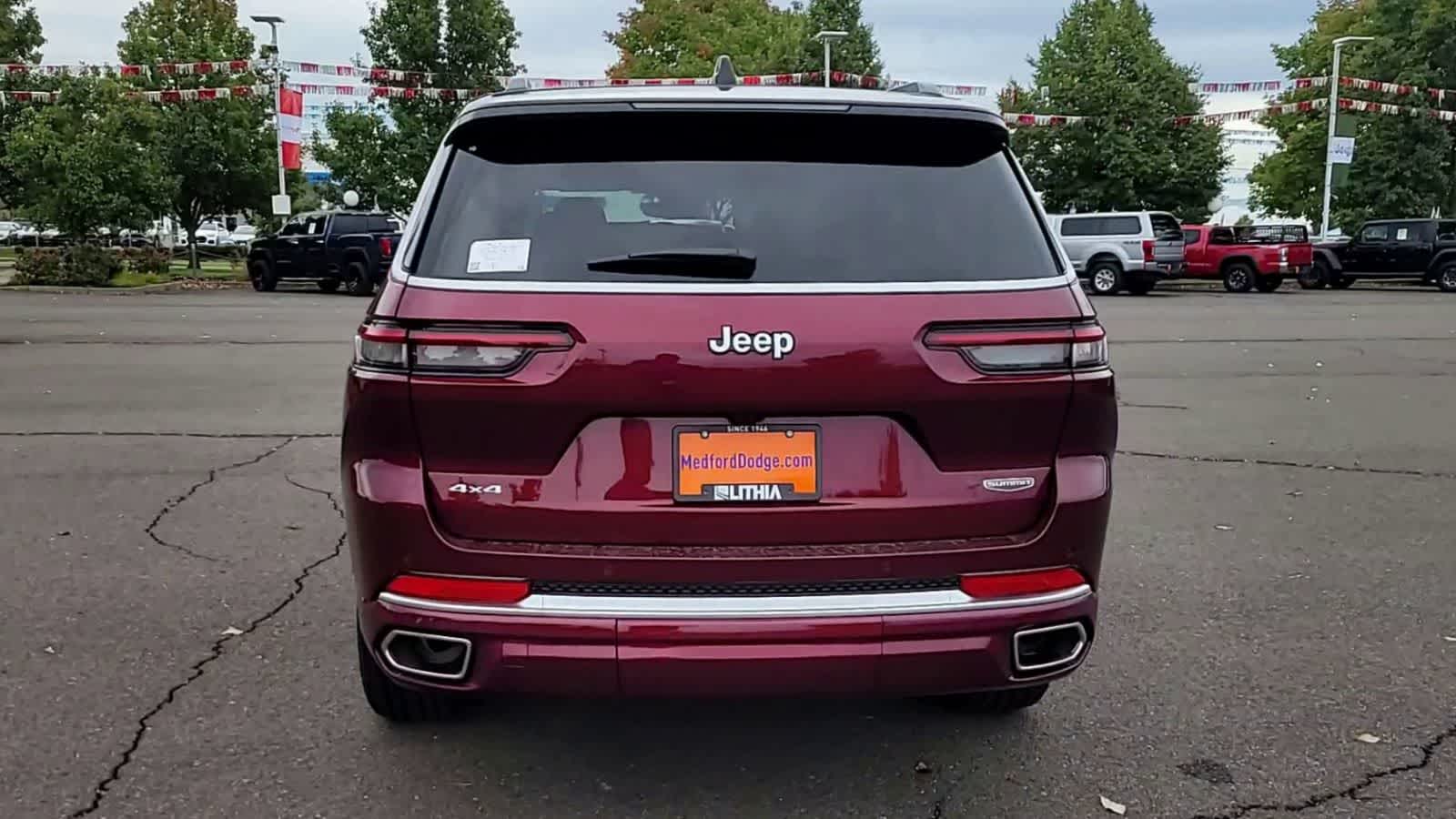 Thumbnail: 2025 Jeep Grand Cherokee - 7