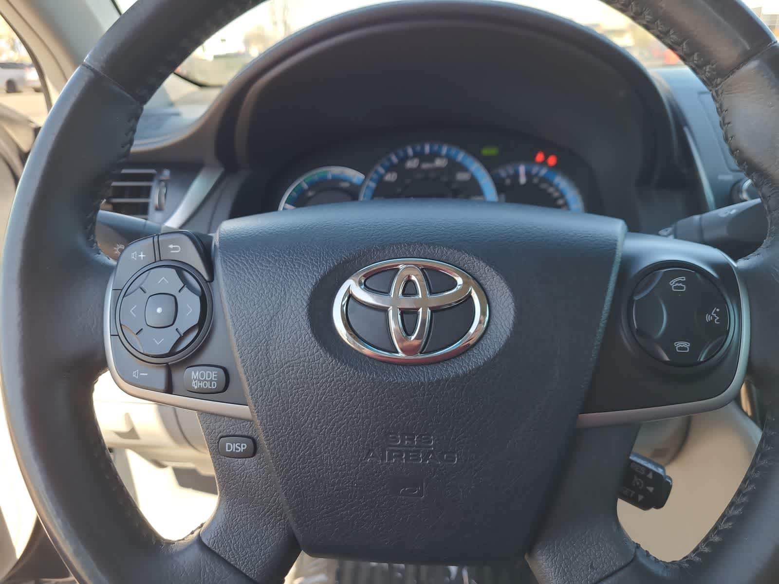 Thumbnail: 2012 Toyota Camry - 23