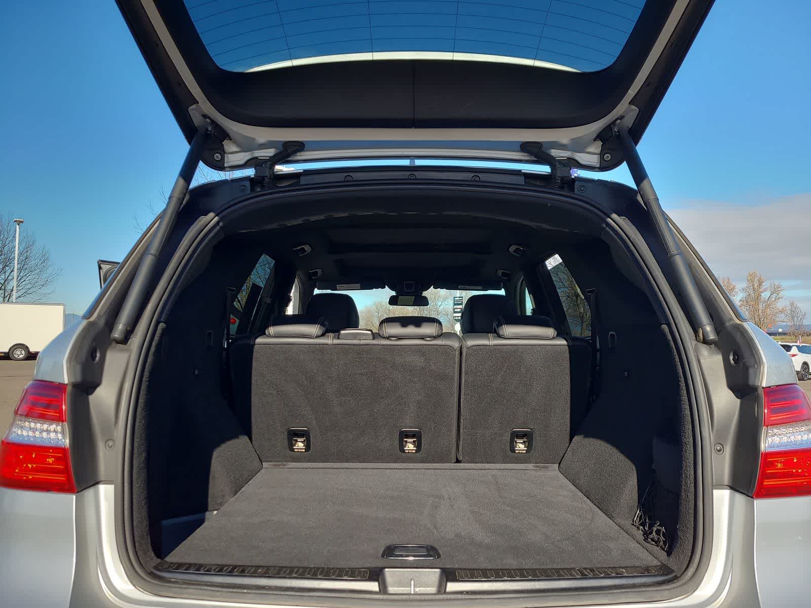 Thumbnail: 2013 Mercedes-Benz M-Class - 27