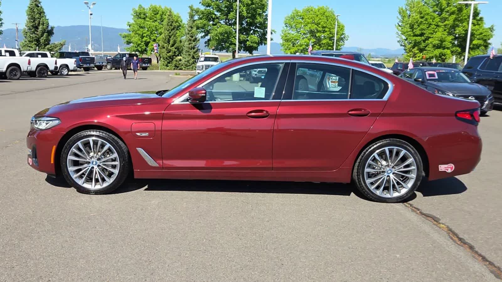 Thumbnail: 2023 BMW 5 Series - 5
