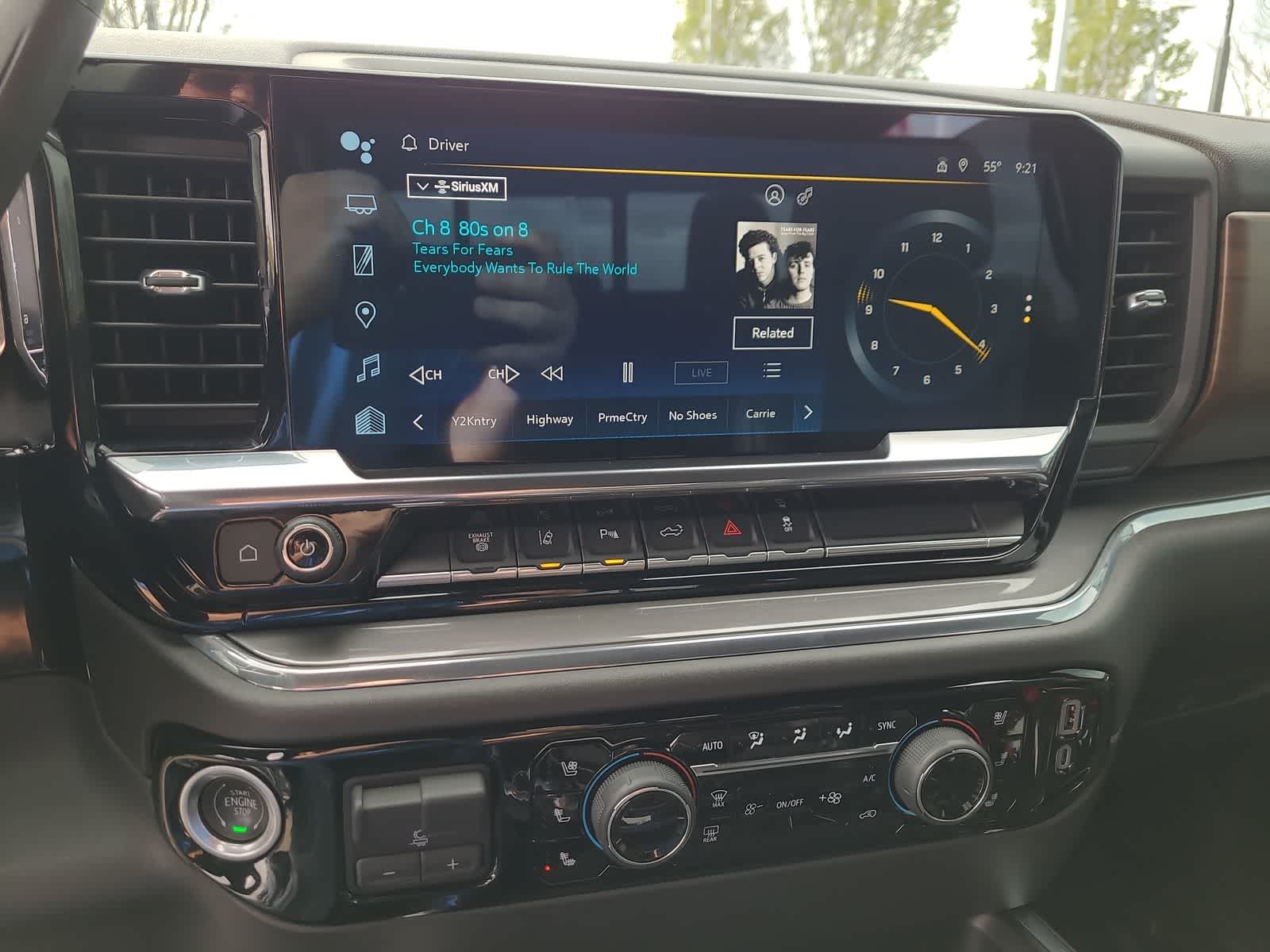 Thumbnail: 2024 Chevrolet Silverado 2500 - 24