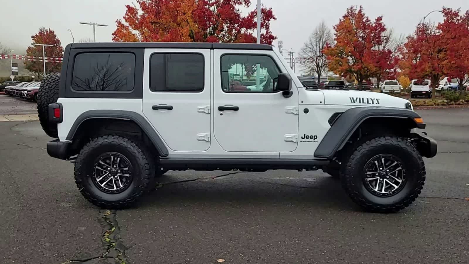 Thumbnail: 2026 Jeep Wrangler - 9