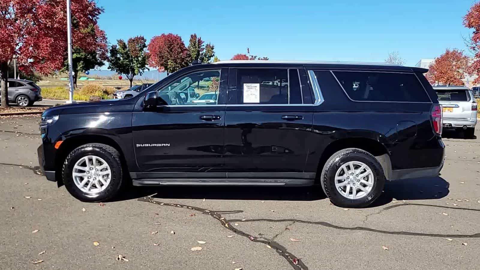 Thumbnail: 2021 Chevrolet Suburban - 5