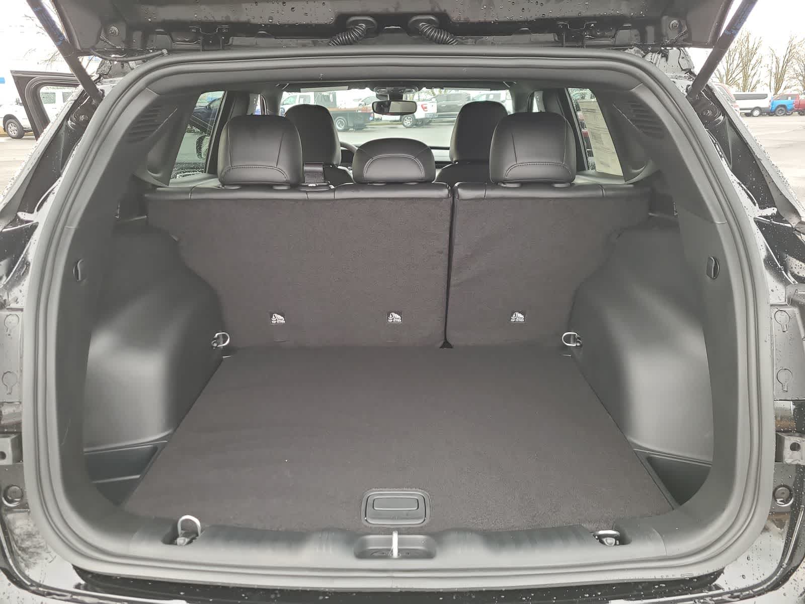 Thumbnail: 2026 Jeep Compass - 27