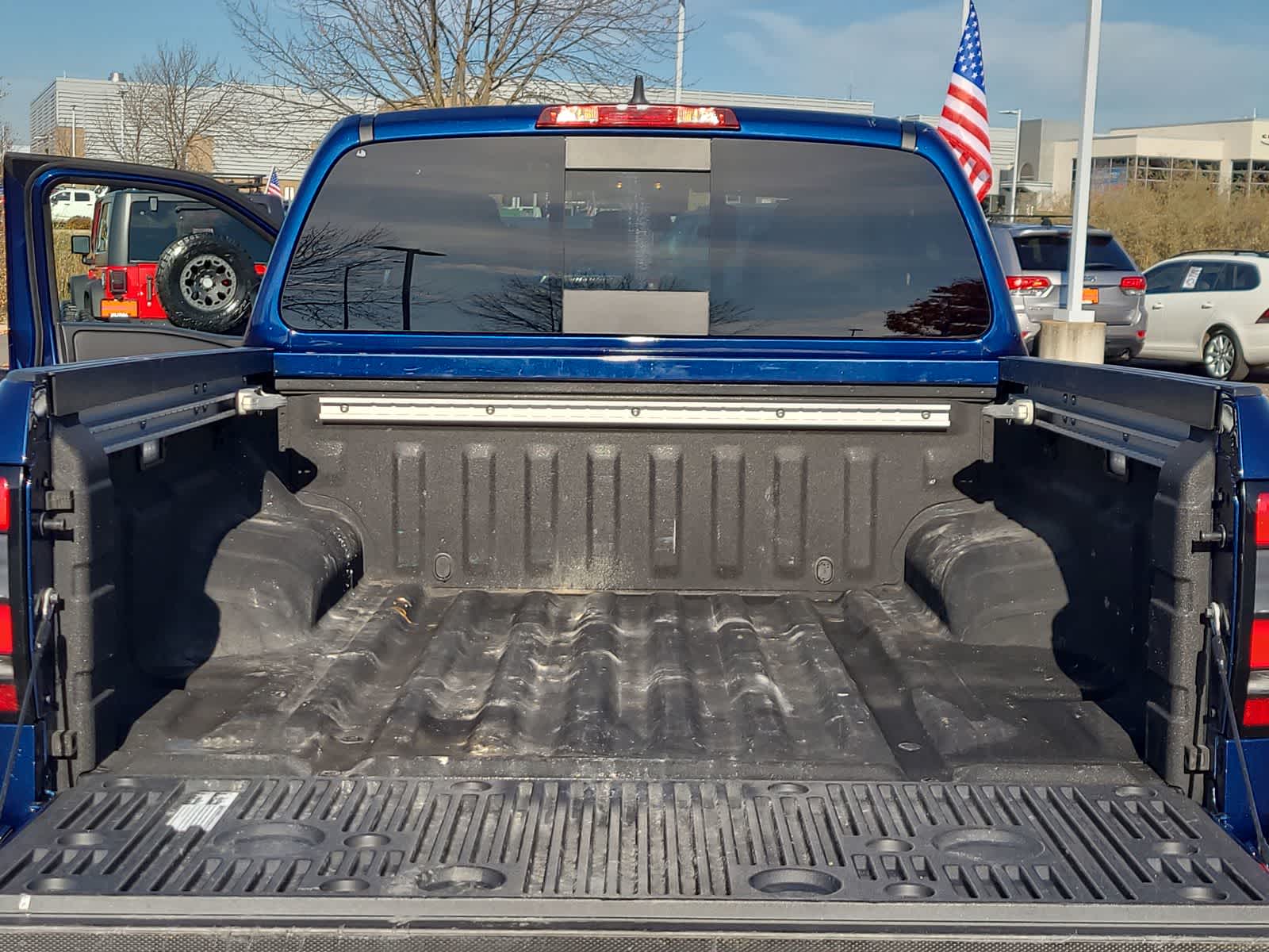 Thumbnail: 2023 Nissan Frontier - 27