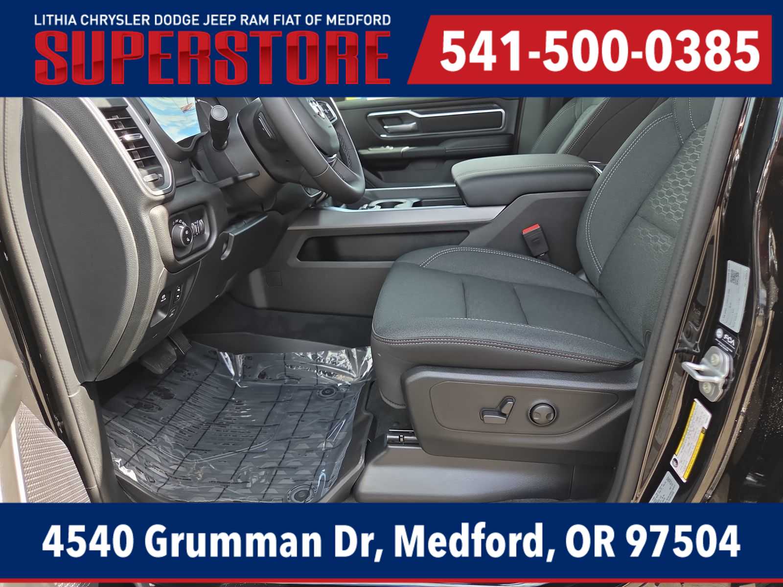 Thumbnail: 2026 RAM 1500 - 18