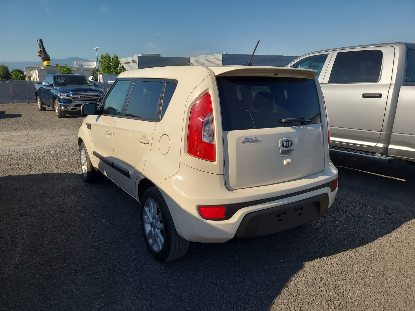 Thumbnail: 2013 Kia Soul - 3