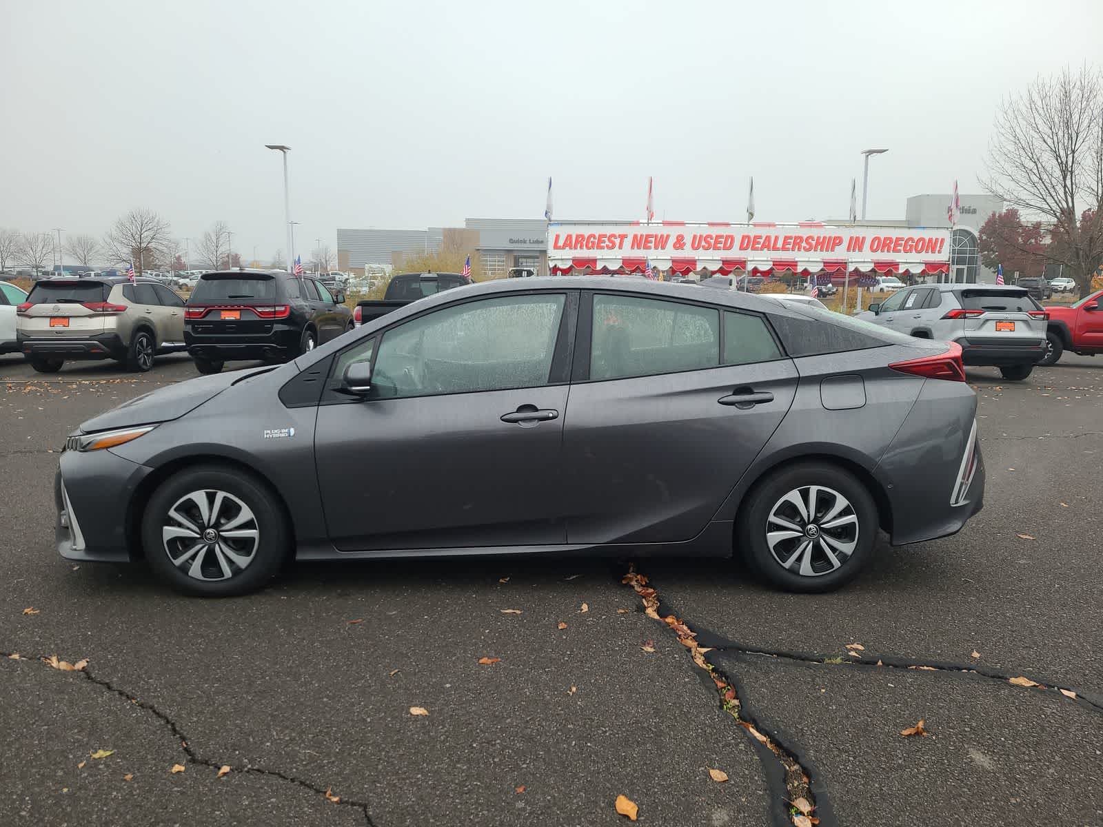 Thumbnail: 2018 Toyota Prius Prime - 11