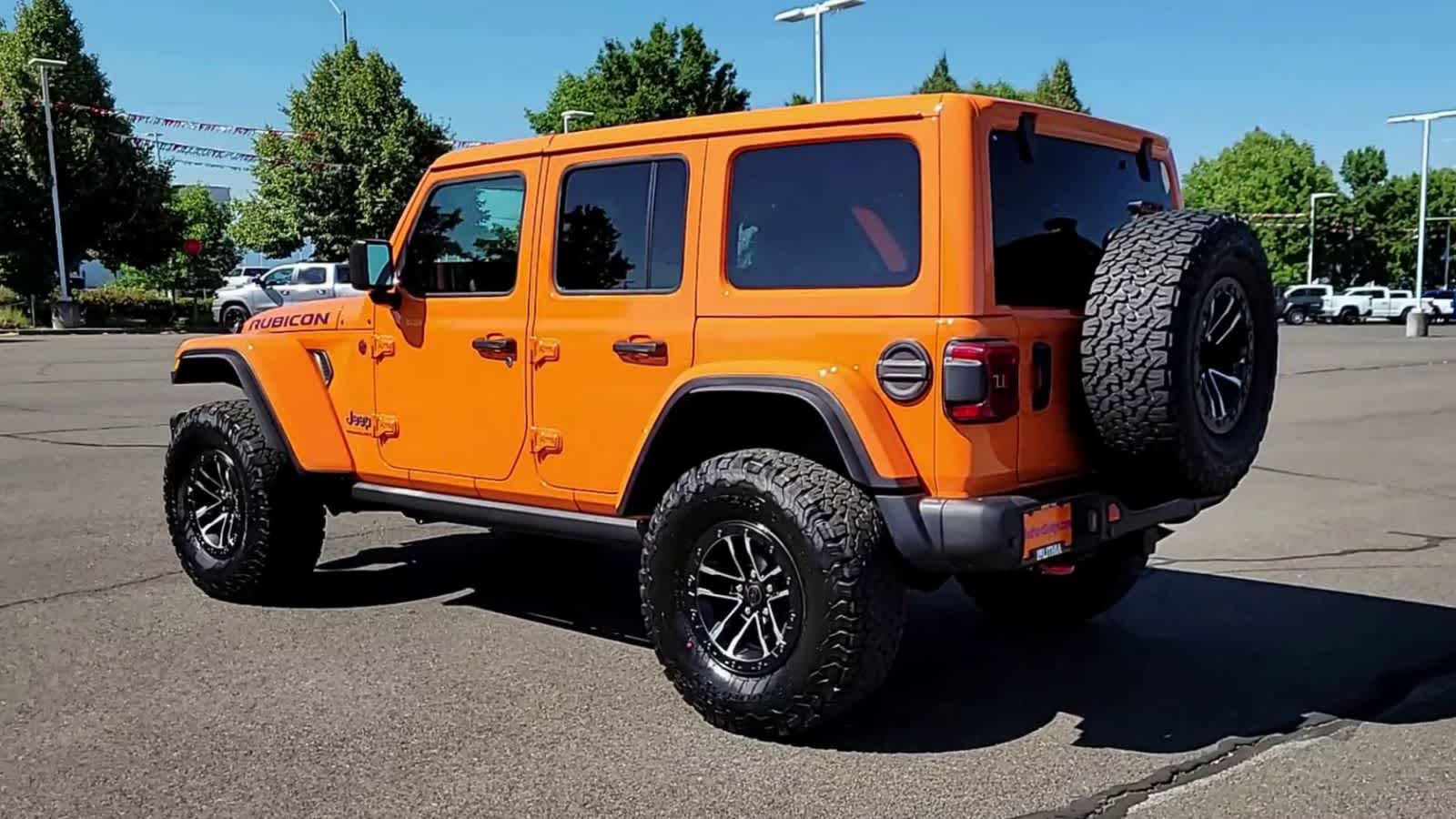 Thumbnail: 2025 Jeep Wrangler - 6