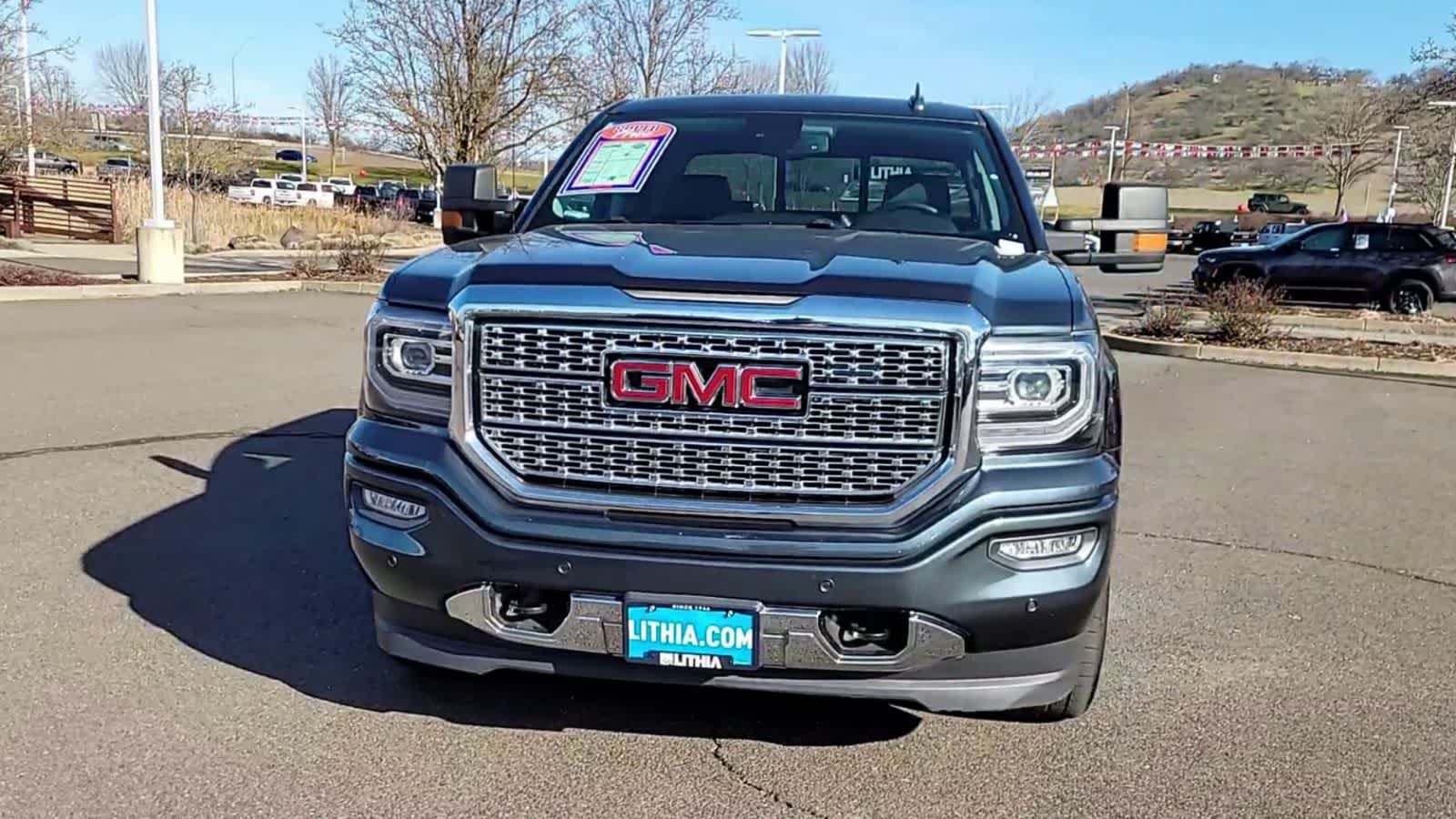 Thumbnail: 2018 GMC Sierra 1500 - 3