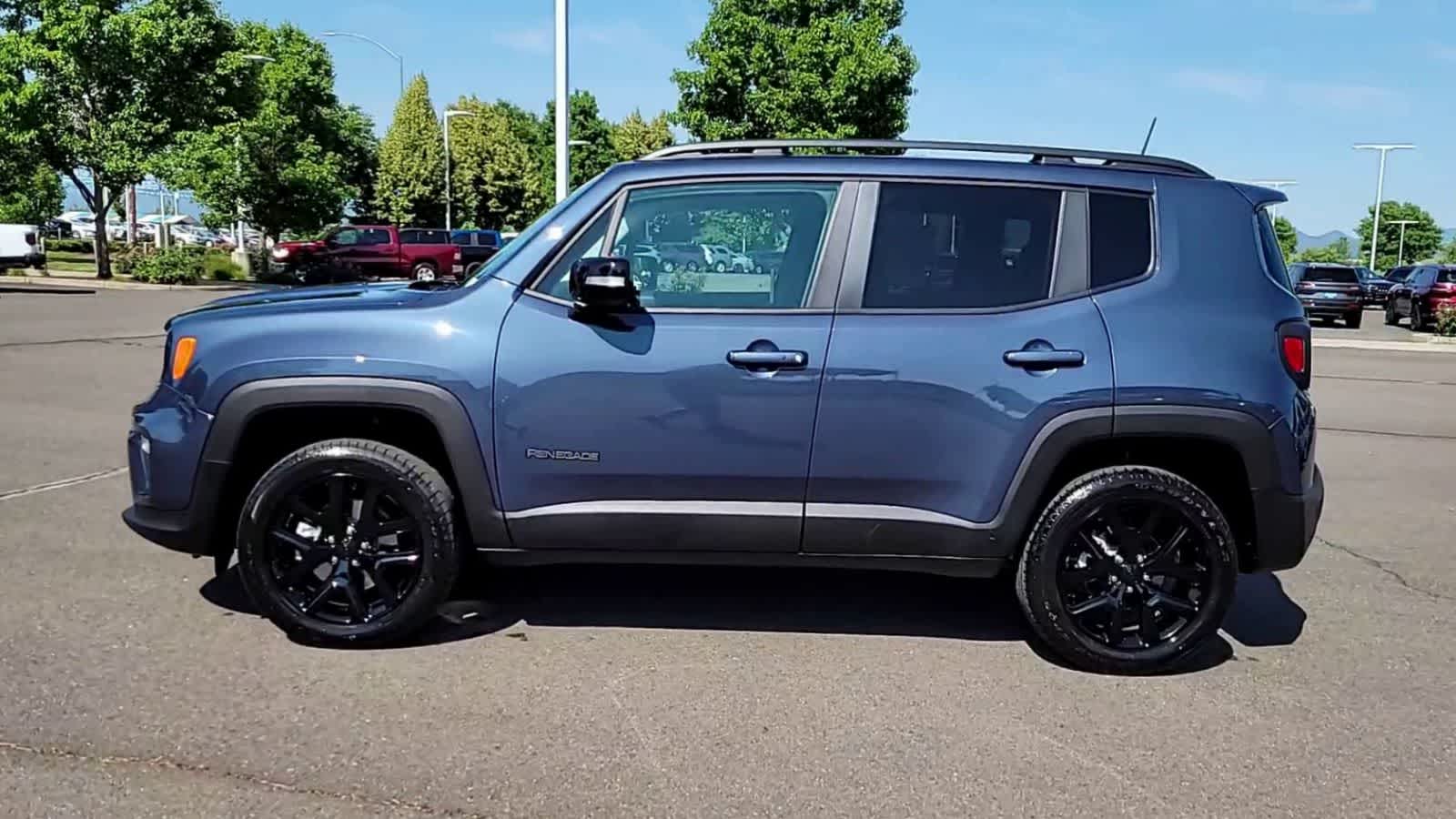 Thumbnail: 2023 Jeep Renegade - 5