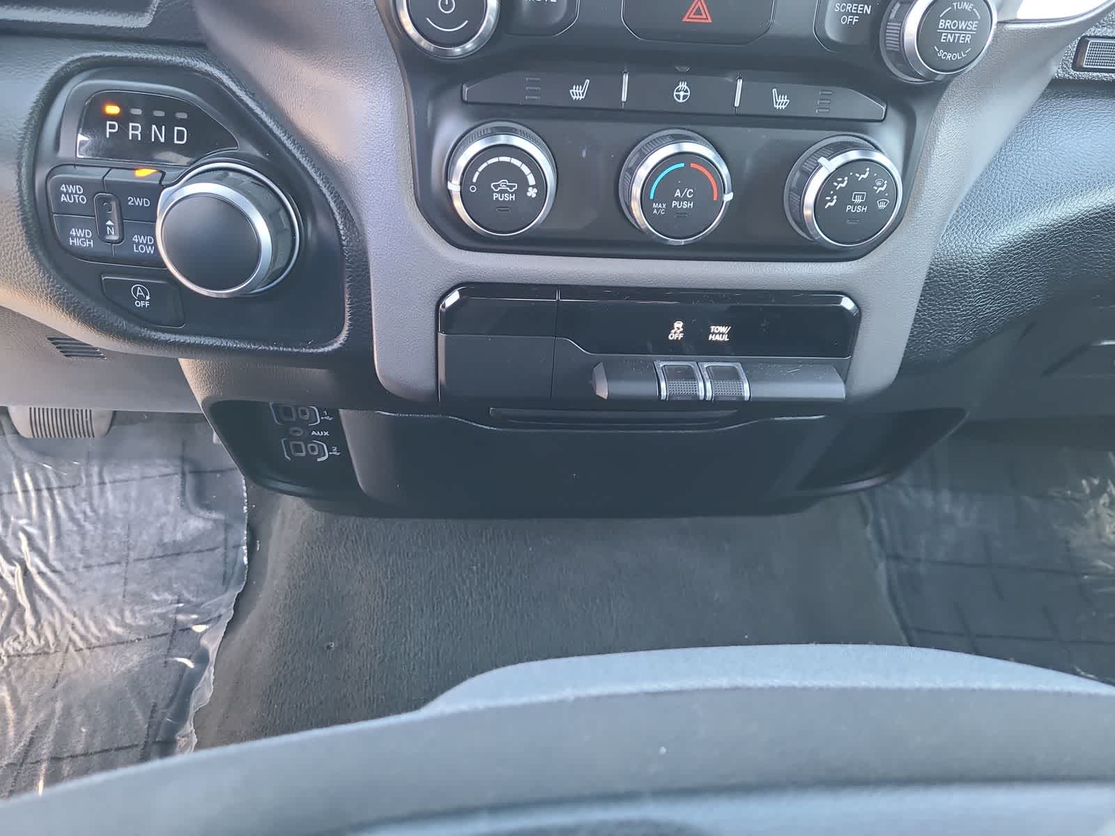 Thumbnail: 2023 RAM 1500 - 25
