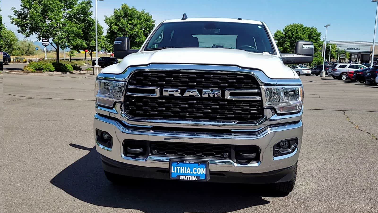 2024 Ram 2500 Big Horn photo 3