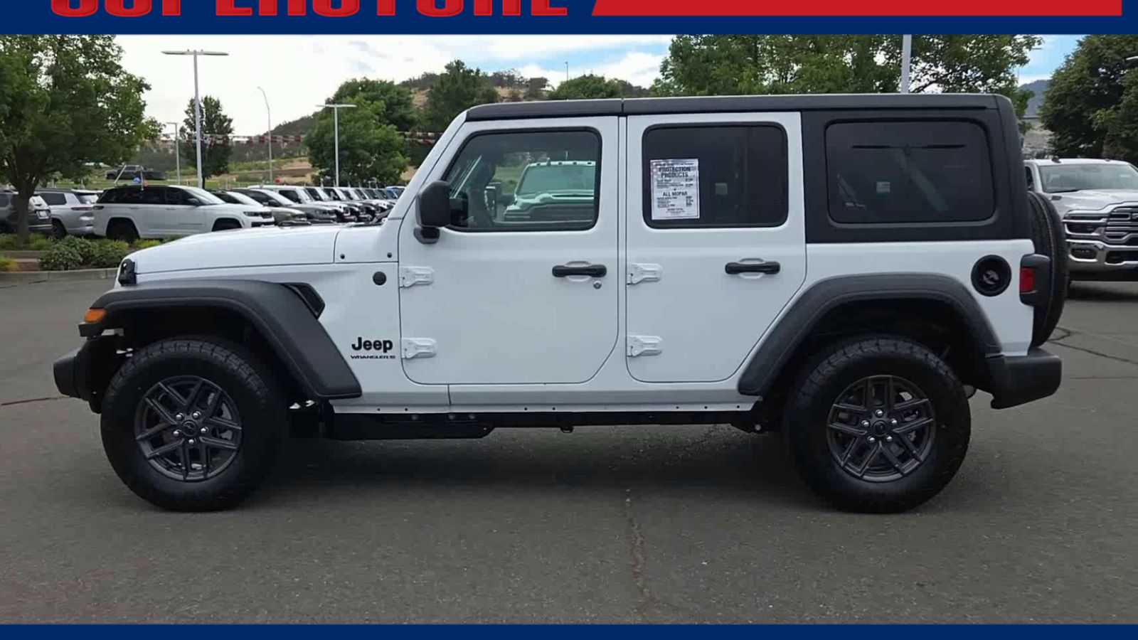 Thumbnail: 2026 Jeep Wrangler - 5