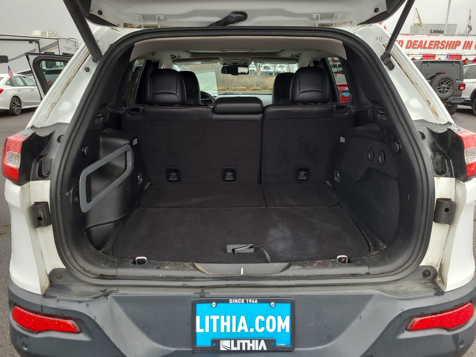 Thumbnail: 2016 Jeep Cherokee - 27