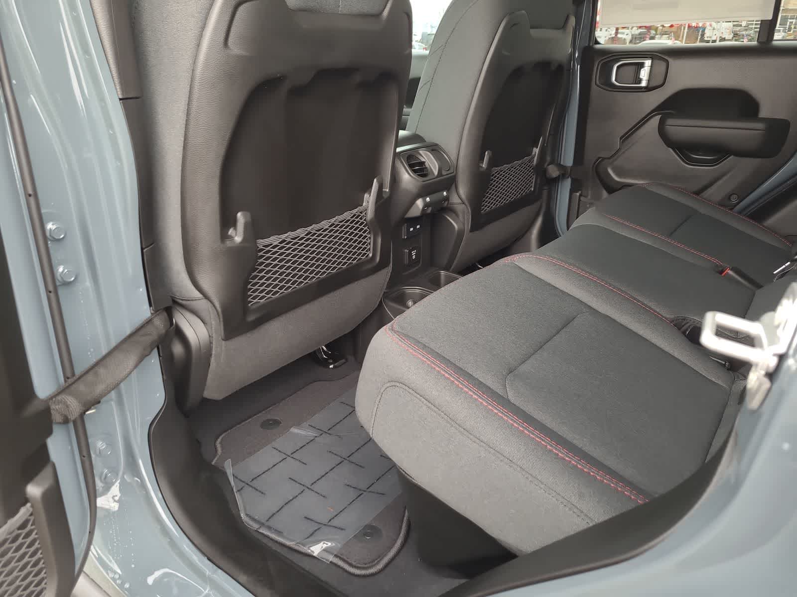 Thumbnail: 2026 Jeep Gladiator - 20