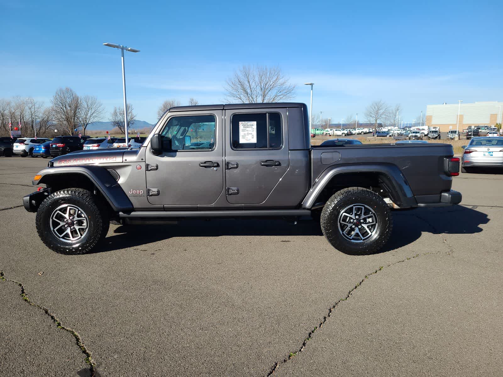 Thumbnail: 2026 Jeep Gladiator - 11