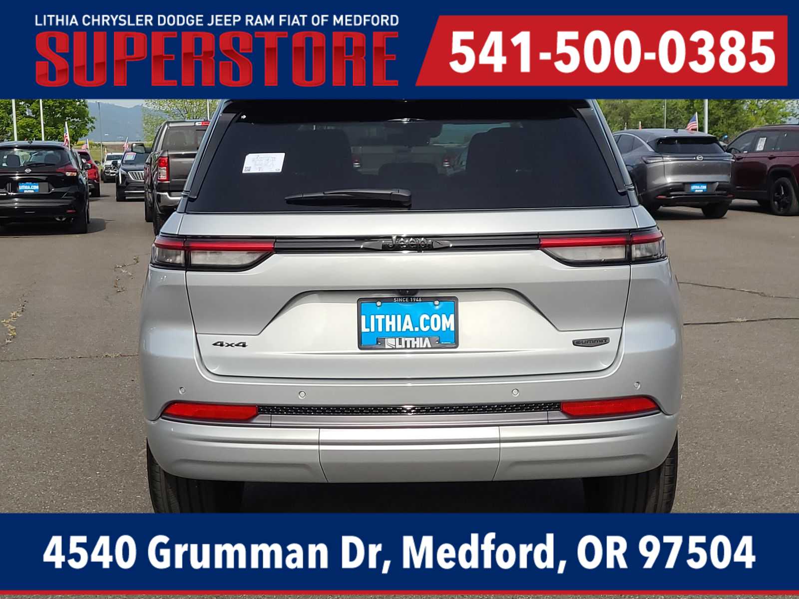 Thumbnail: 2026 Jeep Grand Cherokee - 13