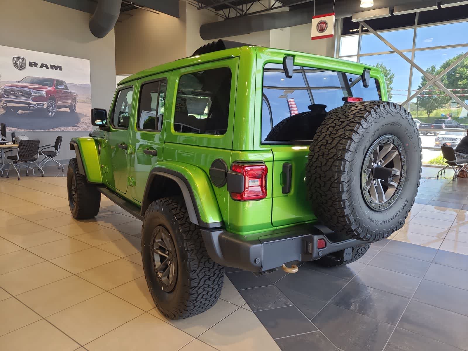 Thumbnail: 2025 Jeep Wrangler - 12