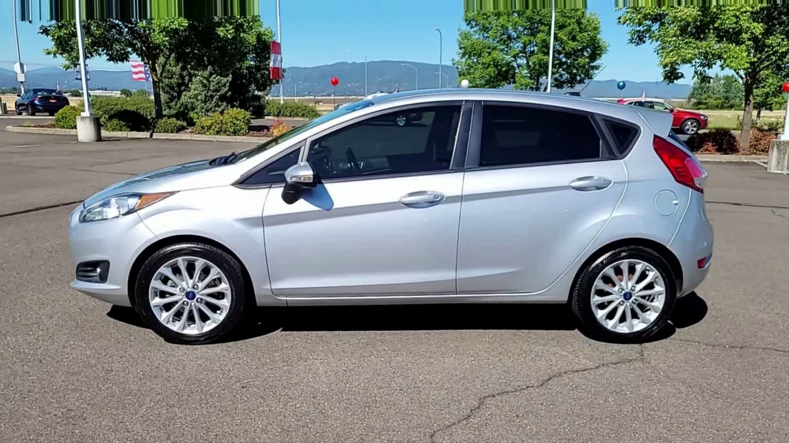 Thumbnail: 2014 Ford Fiesta - 5