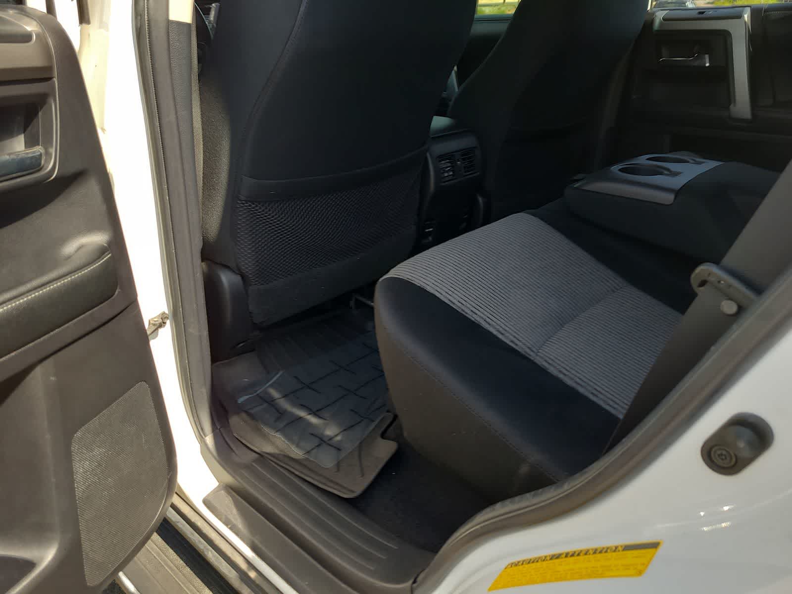 2014 Toyota 4Runner SR5 20
