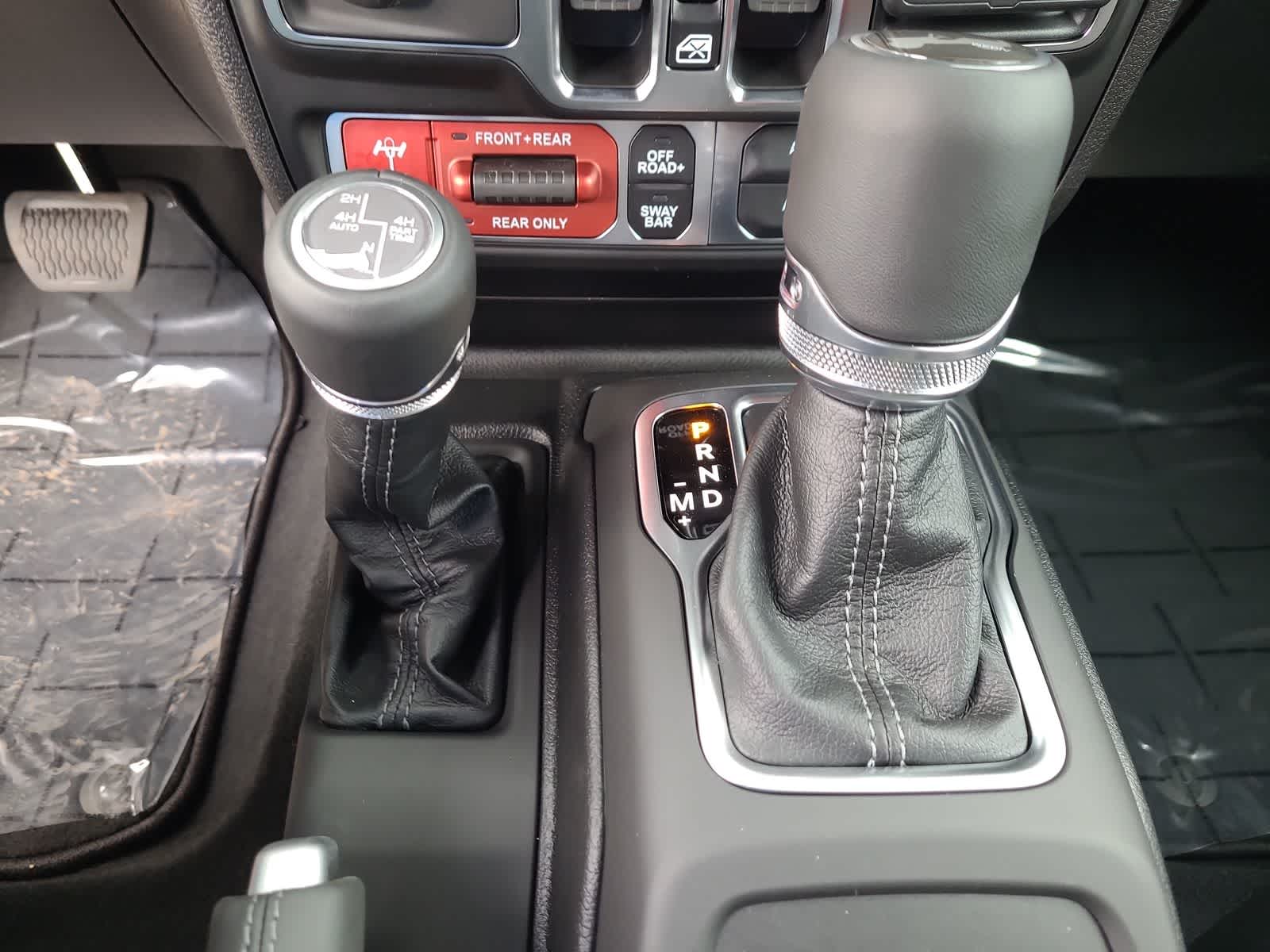 Thumbnail: 2026 Jeep Wrangler - 25