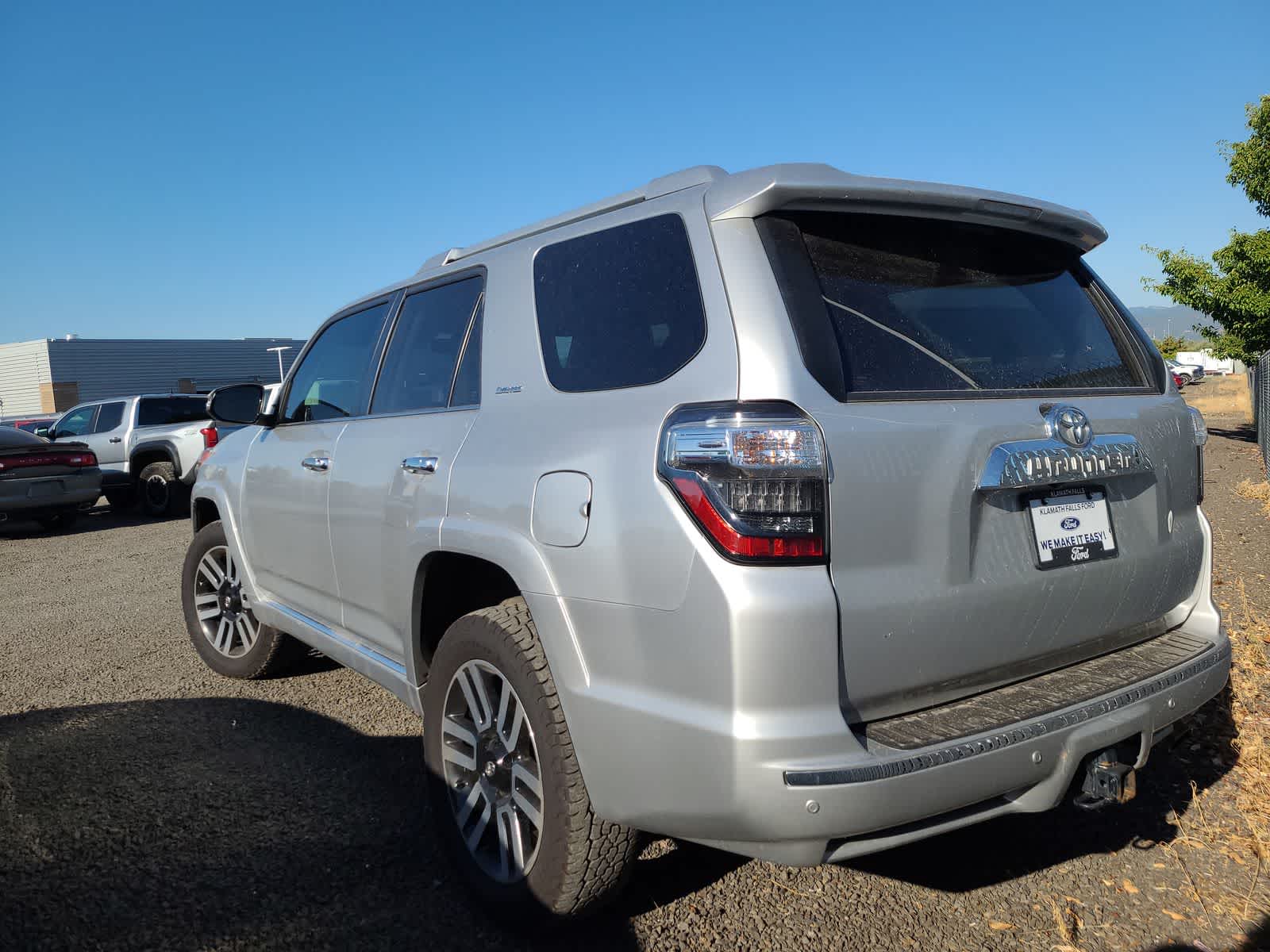 2022 Toyota 4Runner Limited photo 4